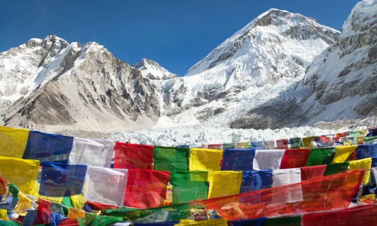 Mount Everest base camp - Bucket List Experiences