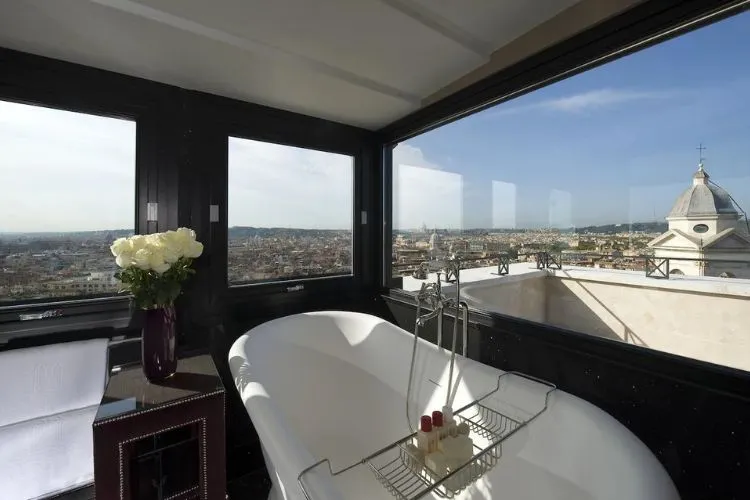 Penthouse (Hassler Suite) Bathroom Free toiletries hair dryer bathrobes bidet - Best for Romance_ Hassler Roma